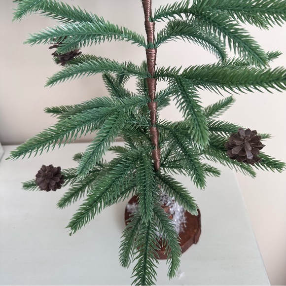 Christmas Tree Small Artificial Christmas Trees - Picture 4 of 15